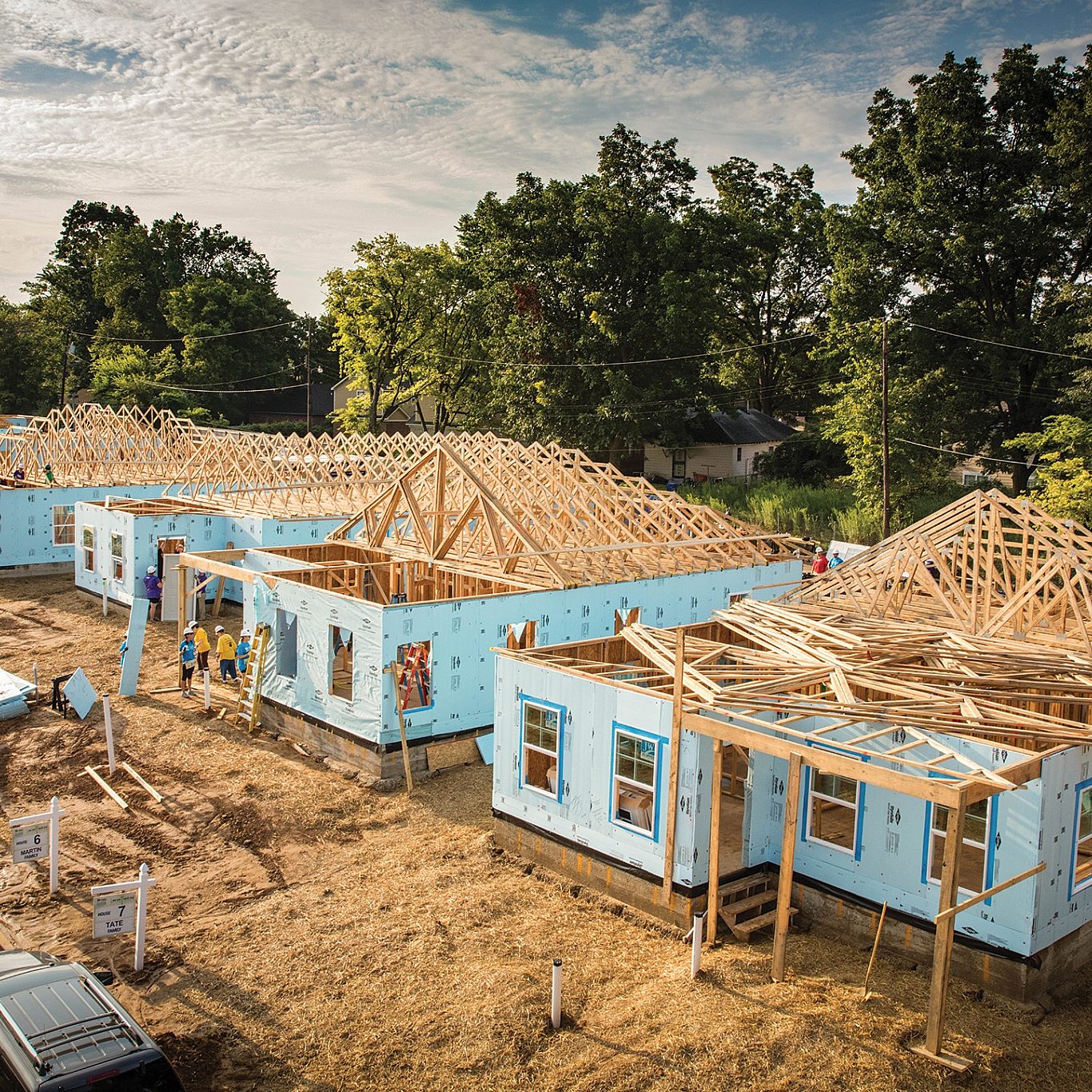 Build site construction houses