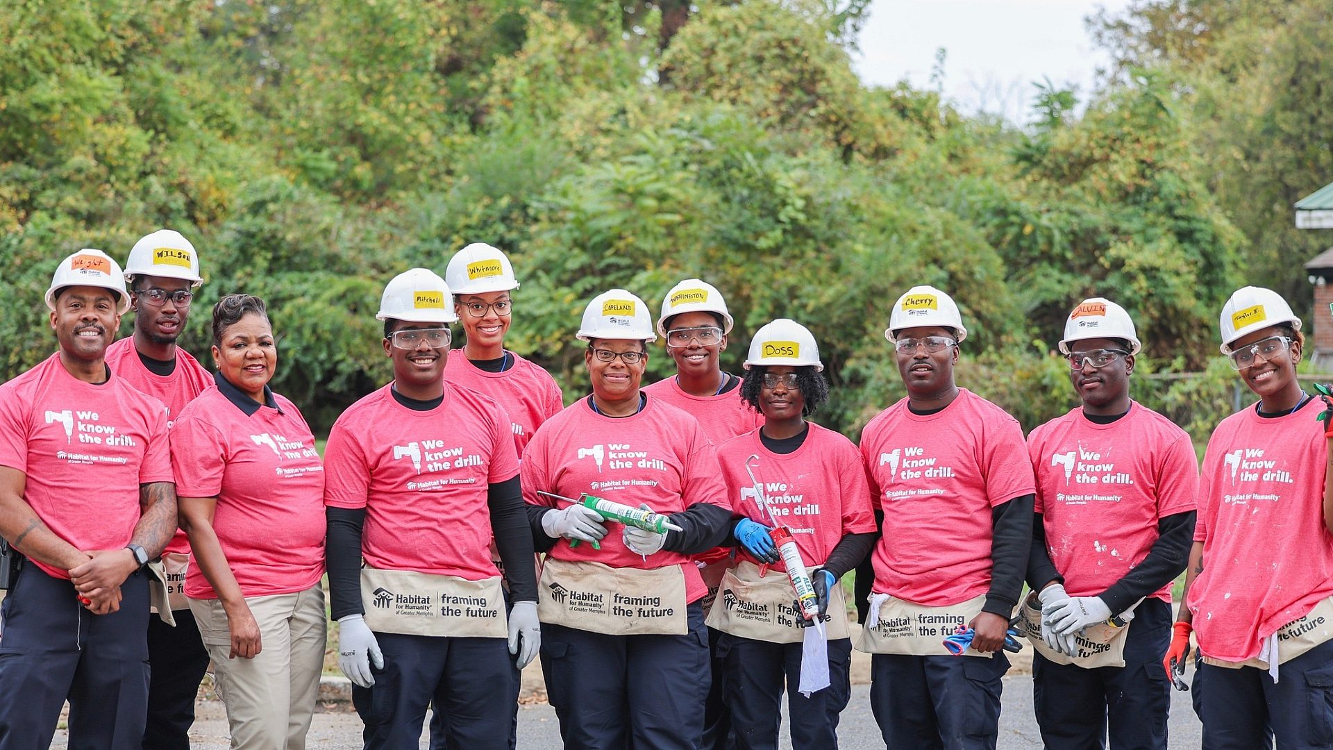 Habitat Memphis volunteer group 1